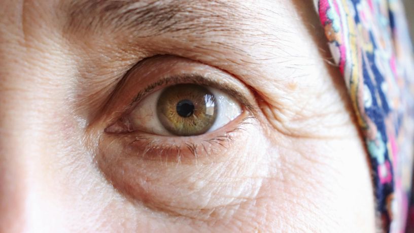 Confira com Alexandre Costa Pedrosa quais são os cuidados essenciais para manter a saúde ocular em meio ao uso constante de telas digitais.